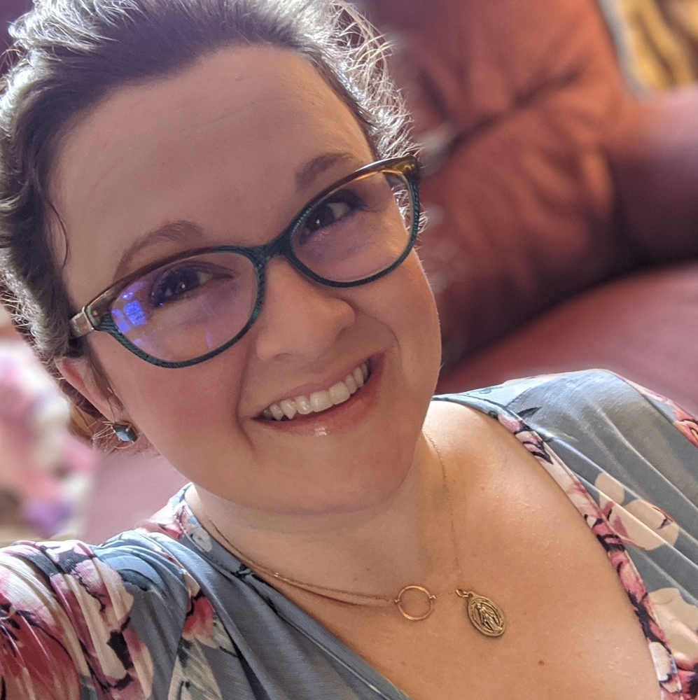 Meet your Posher, Kendra